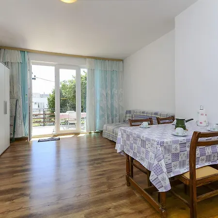 And Summercity Life *