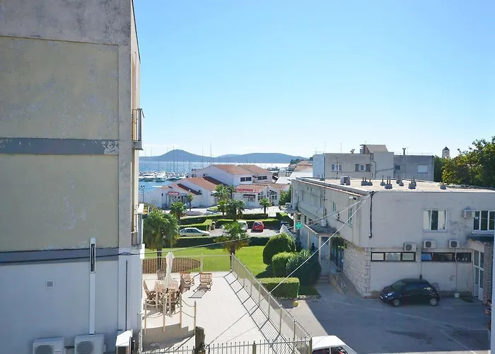 And Summercity Life * فوديس