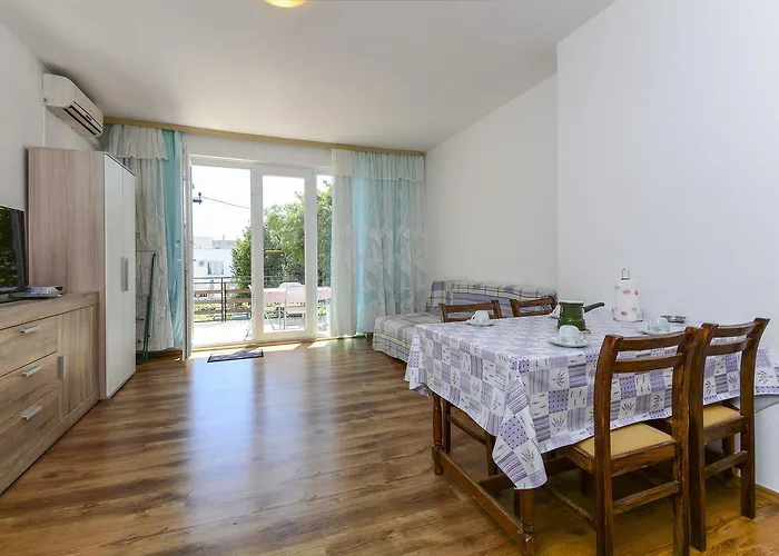 And Summercity Life *